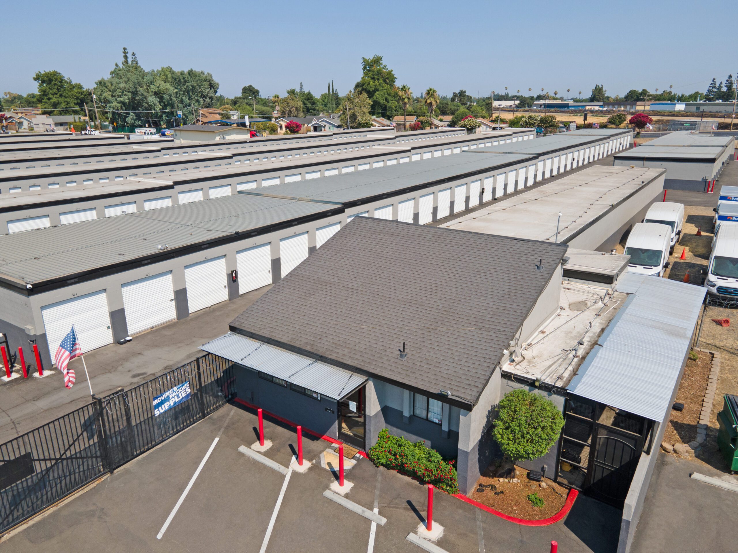 Waterloo Road Storage 1919 N Broadway Ave Stockton, CA 95205